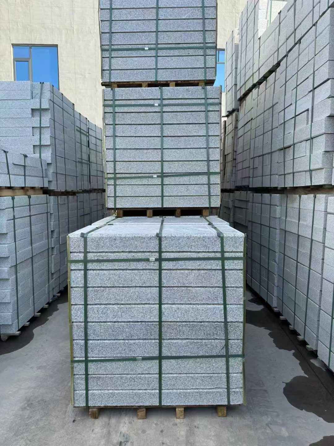 驻马店 公园台阶石