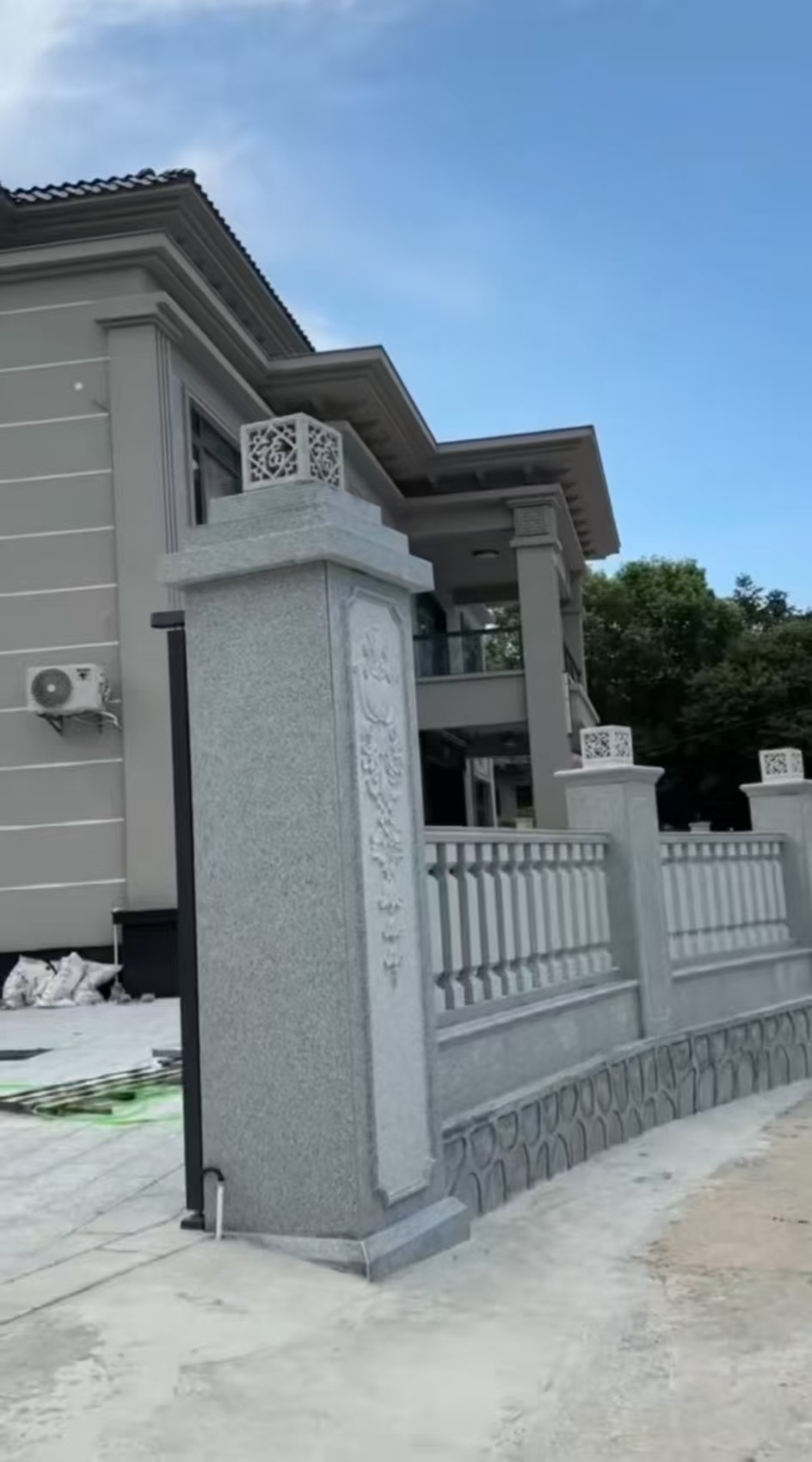 驻马店 芝麻白别墅围墙栏杆，私人订制