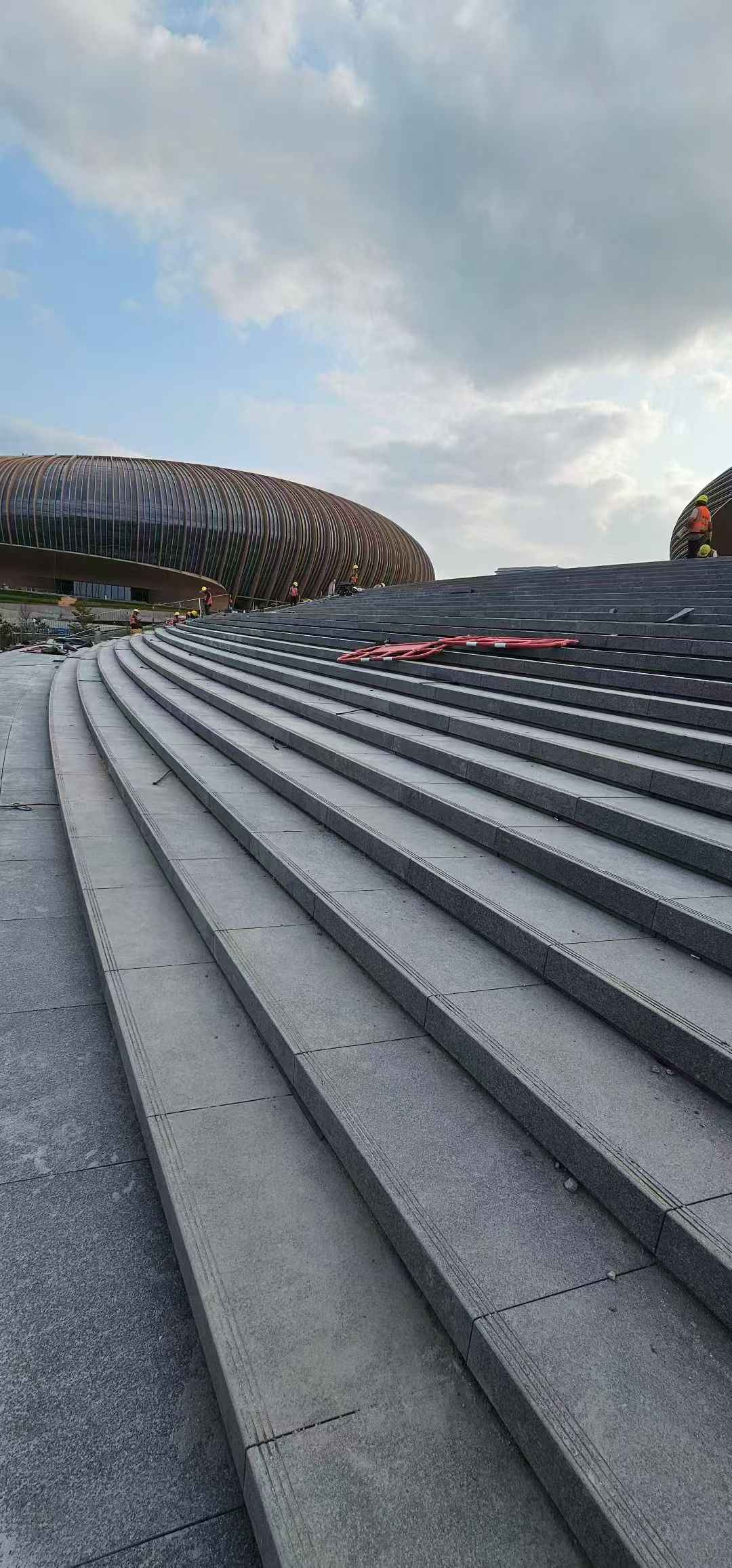 驻马店 弧形整石台阶铺装效果图