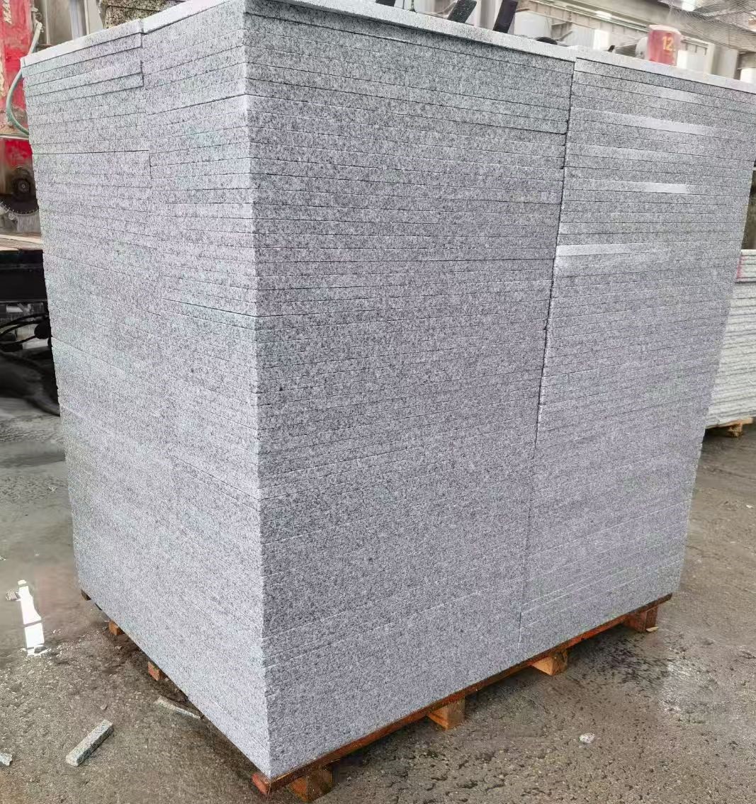 驻马店 火烧面地铺石，街道广场园林市政工程板，1.8~5.0厚均有现货