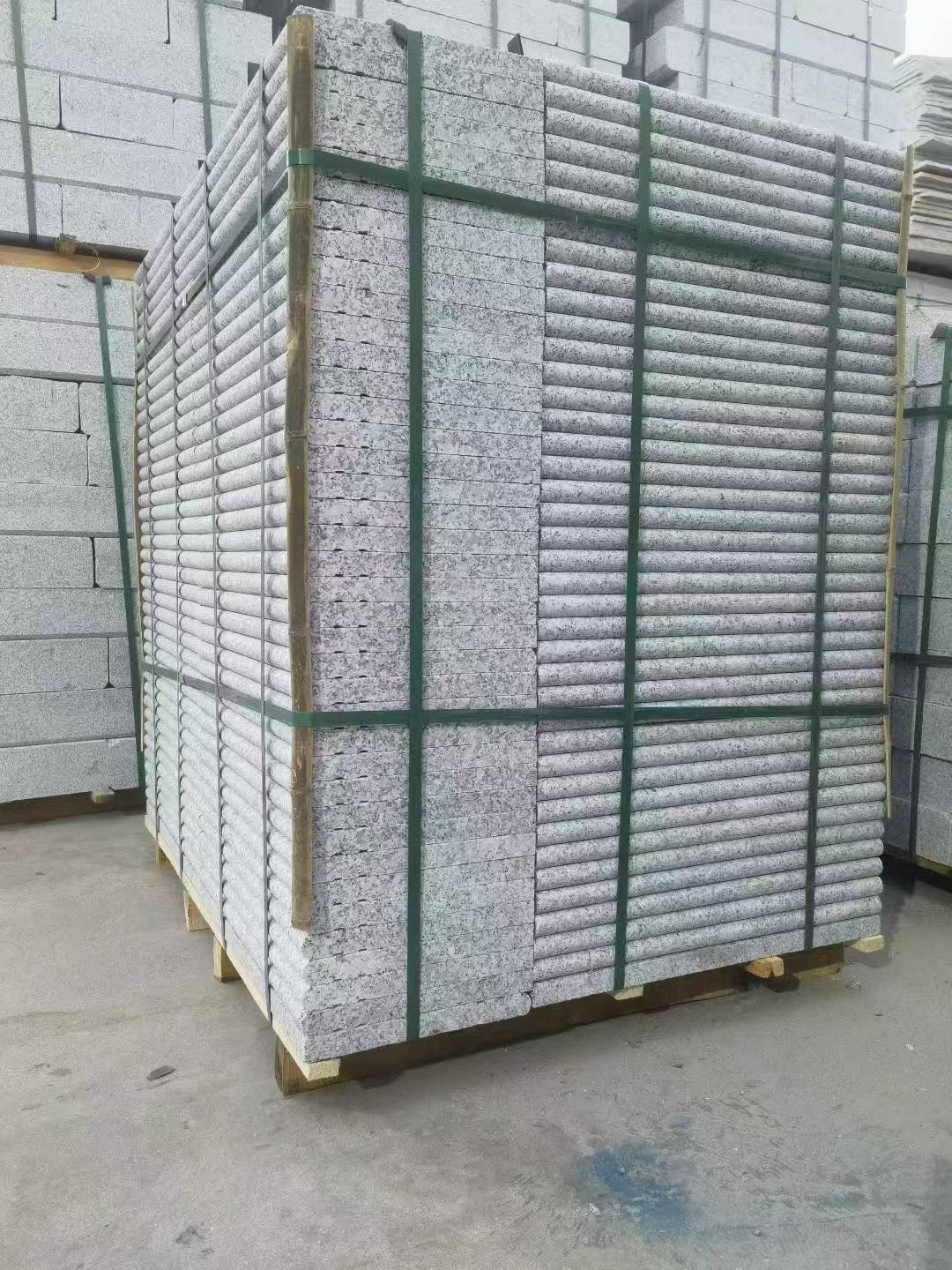 驻马店 芙蓉白3公分厚磨圆边、拉槽，楼梯踏步