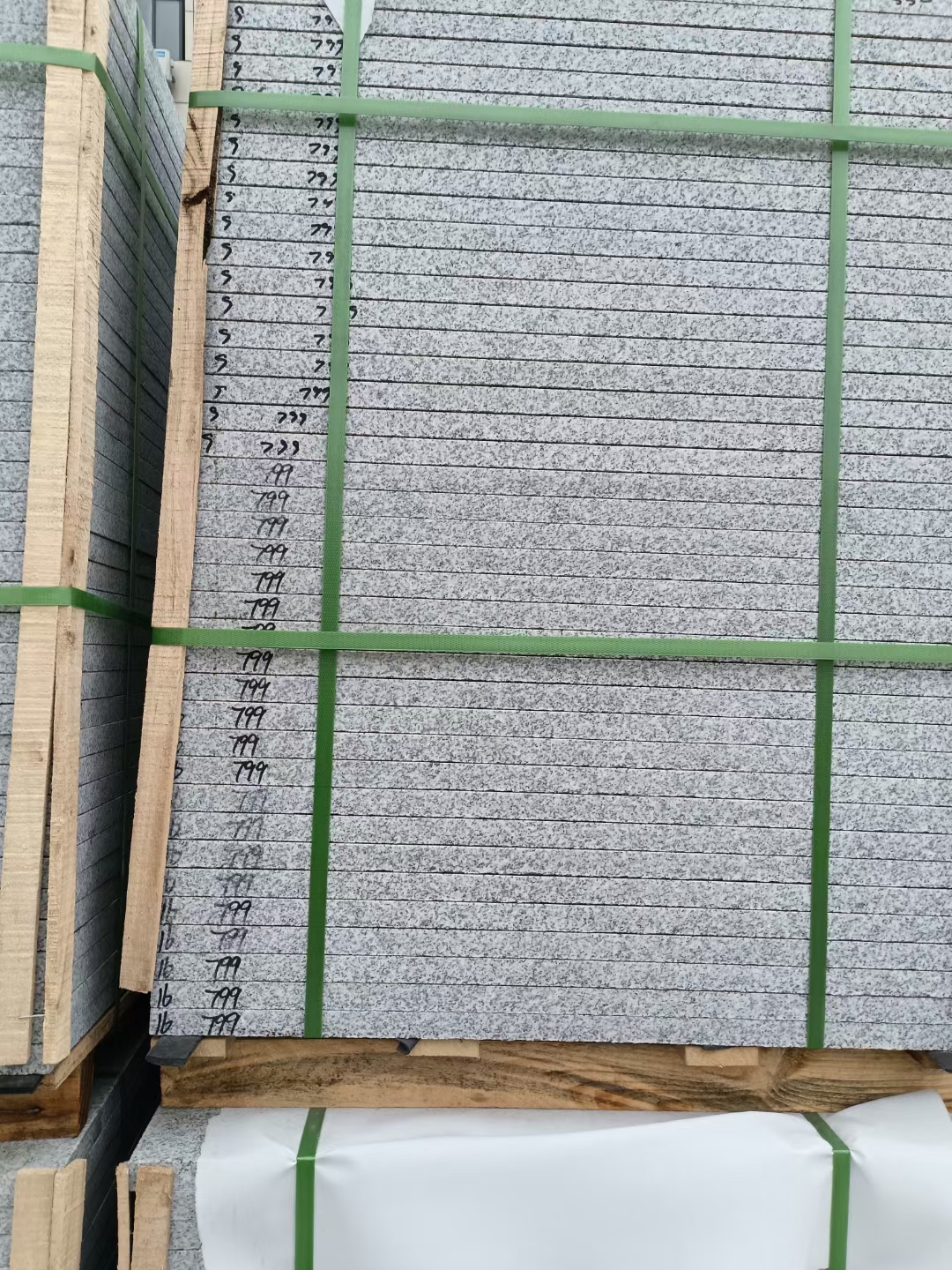 驻马店 芝麻白石材地铺做法